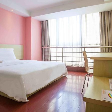 7Days Inn Changsha Xiangjiazhong Road Kaifu Temple Quarto foto